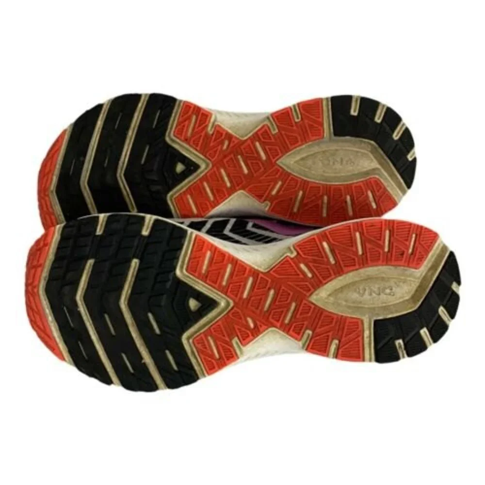 Brooks launch running